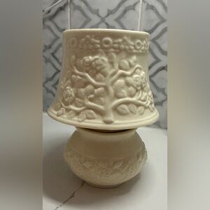 Ceramic Tealight Candle Holder Oil Burner.